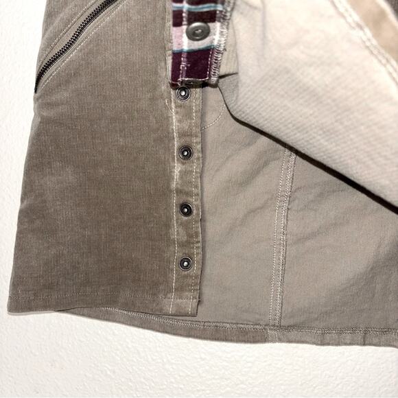 Kuhl Streamline Stretch Corduroy Mini Skirt Snap Front Women's Size 4 Tan - Picture 10 of 16